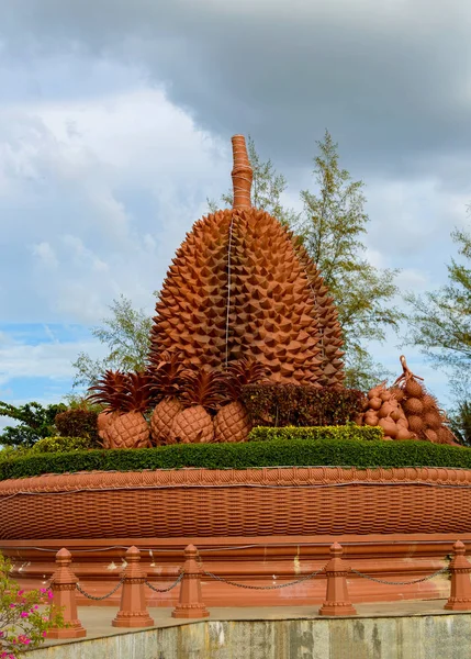 Velký durian památník — Stock fotografie