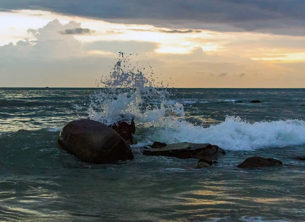 Deniz kenarında Kamboçya'da günbatımı — Stok fotoğraf