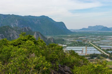 Dağ Manzaralı Khao Dang bakış açısı, Sam ROI Yod Milli Parkı, Phra Chaup KHI RI Khun eyaletinin orta Tayland.