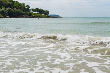 Deniz kıyısında Sihanoukville Beach