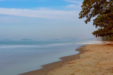 Tayland ili sahilde güzel gündoğumu