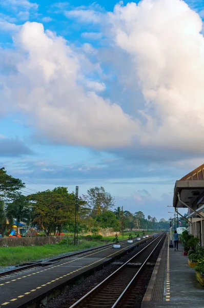 Lamae tågstation på morgonen, Thailand — Stockfoto