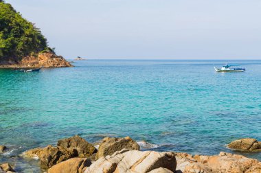 Phuket Adası Tayland güneşli bir plaj