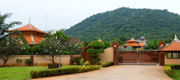 Luxurious villa, beautiful luxury vip house asian style