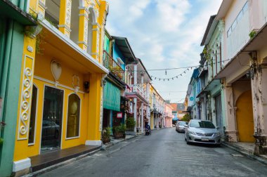 Tayland, Phuket, Fabruary 13, 2017: Phuket eski şehrin sokaklarında, mimari.