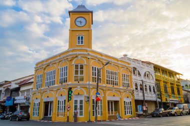 Tayland, Phuket, Fabruary 13, 2017: Phuket eski şehrin sokaklarında, mimari.