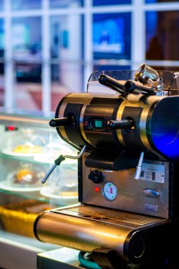 Kafeterya lokantası konsepti ya da self servis alanı.