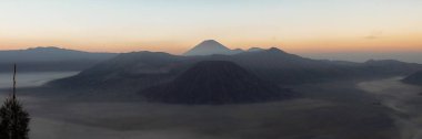 Bromo Ulusal Parkı, Java, Endonezya Volkanları.
