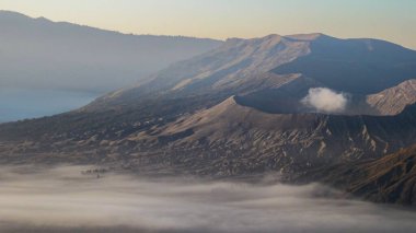 Bromo Ulusal Parkı, Java, Endonezya Volkanları.