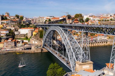 Porto eski kasaba ve köprü dom luis I city, Portugal.