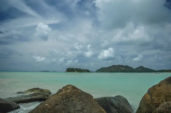 Rocas Grandes Una Isla Las Seychelles — Foto de Stock