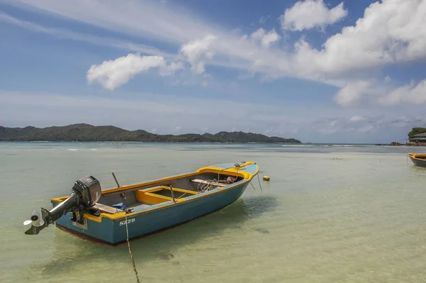 塞舌尔岛屿上美丽的海景 — 图库照片