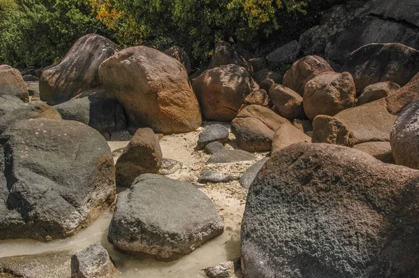 Große Felsen Auf Der Insel Seychellen — Stockfoto