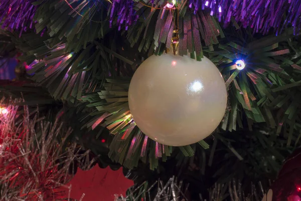 Decorações Natal Brilhar Brilhantemente Árvore Natal — Fotografia de Stock