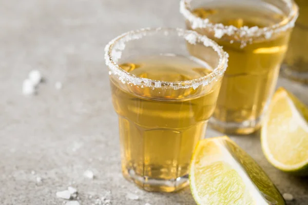 Makro Fokus Foto Skott Gyllene Mexikanska Tequila Med Lime Och — Stockfoto