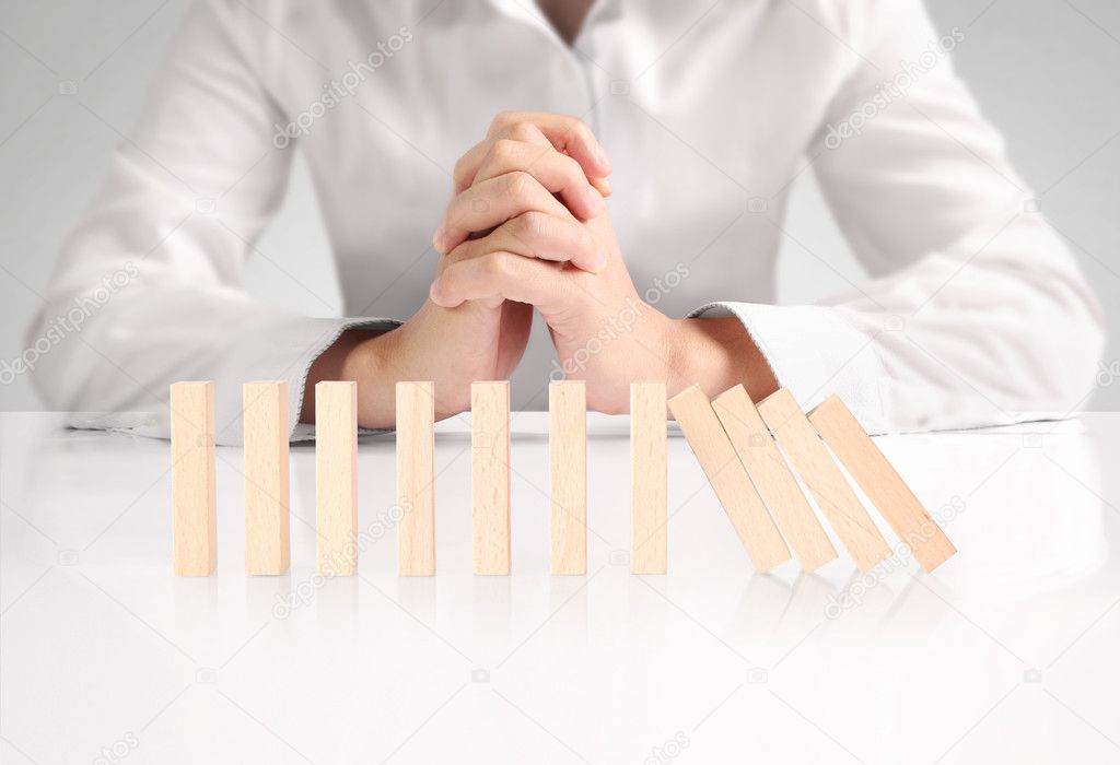 dominoes continuous toppled