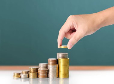 Sikke para koyarak el eller