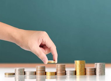 Sikke para koyarak el eller