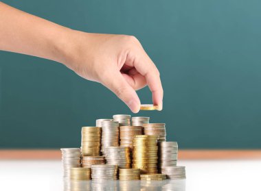 Sikke para koyarak el eller