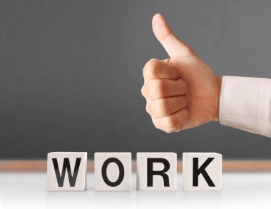 el başparmak gösterilir 