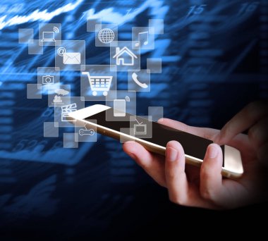 Elinizdeki akıllı telefona dokunun