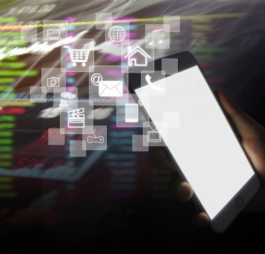 Elinizdeki akıllı telefona dokunun