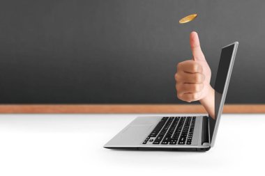 Dizüstü alüminyum gövde