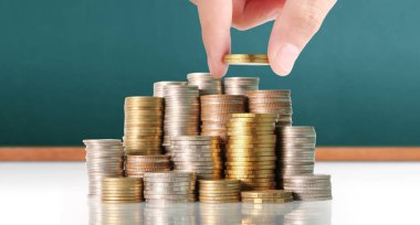 Sikke para koyarak el eller