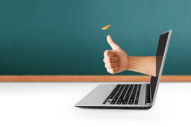 Dizüstü alüminyum gövde