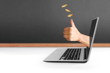 Dizüstü alüminyum gövde