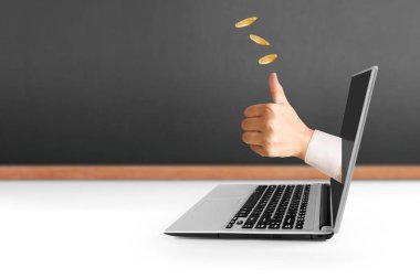 Dizüstü alüminyum gövde