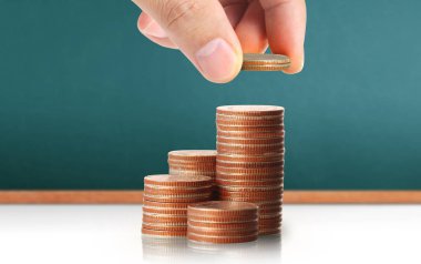 Sikke para koyarak el eller