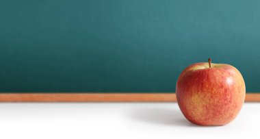 Blackboard ile ahşap çerçeve