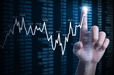 elden gelen mali grafik sembolleri ile işadamı 