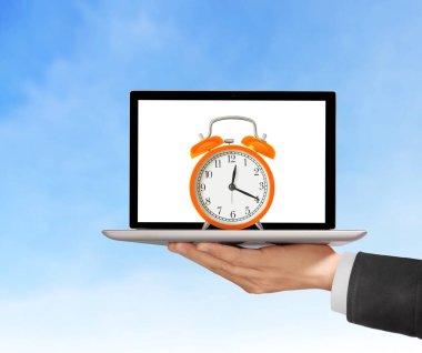 Erkek el holding laptop