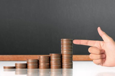 Jeton elinde büyüyen para kavramı