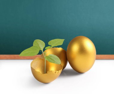 izole altın Paskalya yortusu yumurta