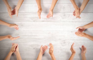 Jest toplama insan eli ayırmak 