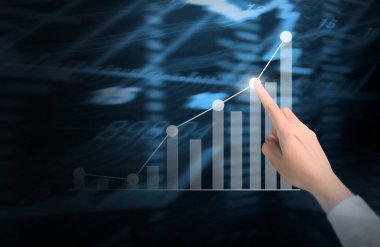 yatırım kavramı, işadamı ile elden gelen finansal simgeler