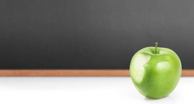 Blackboard ile ahşap çerçeve