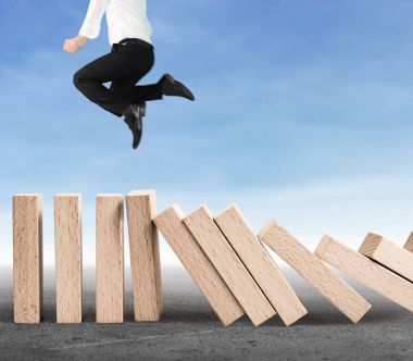 Dur Domino sürekli devrildi