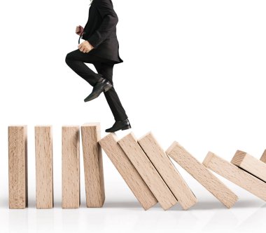 Dur Domino sürekli devrildi