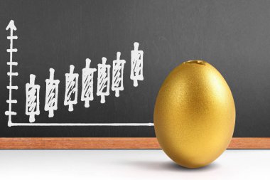 İzole edilmiş bir Paskalya yumurtası