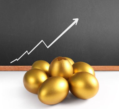 İzole edilmiş bir Paskalya yumurtası