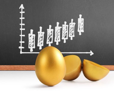 İzole edilmiş bir Paskalya yumurtası
