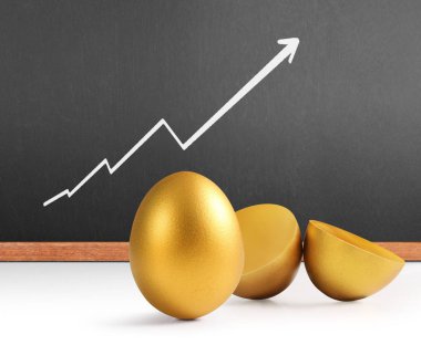 İzole edilmiş bir Paskalya yumurtası