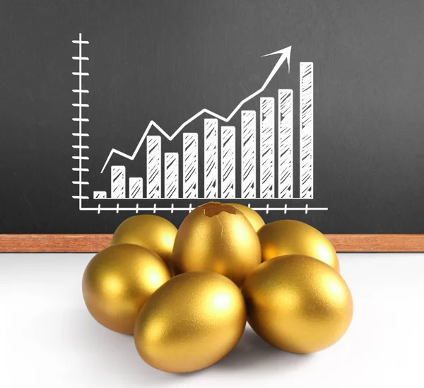 İzole edilmiş bir Paskalya yumurtası