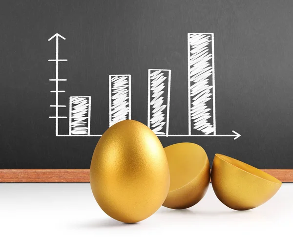 İzole edilmiş bir Paskalya yumurtası