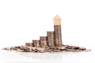 Bozuk para üzerindeki evin modeli.