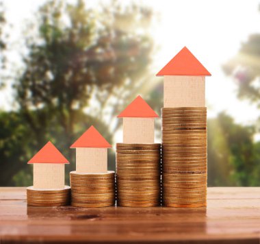 Bozuk para üzerindeki evin modeli.